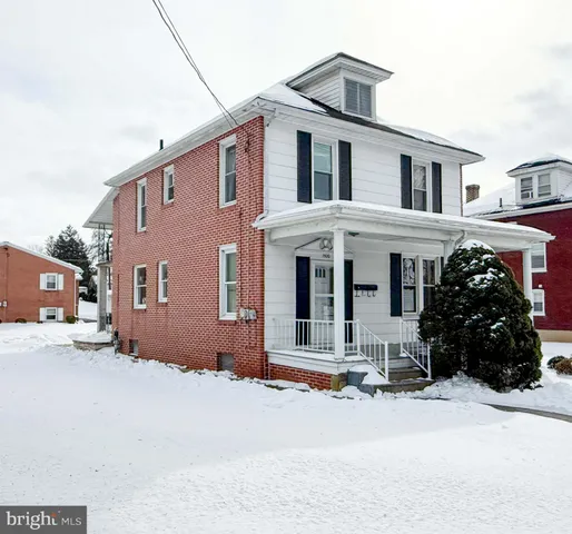 $875 | 1520 Philadelphia Avenue, Unit A, Chambersburg, PA 17201