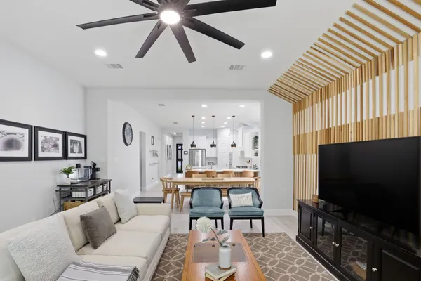 $385,000 | 311 Bananaquit Way, Magnolia, TX 77354