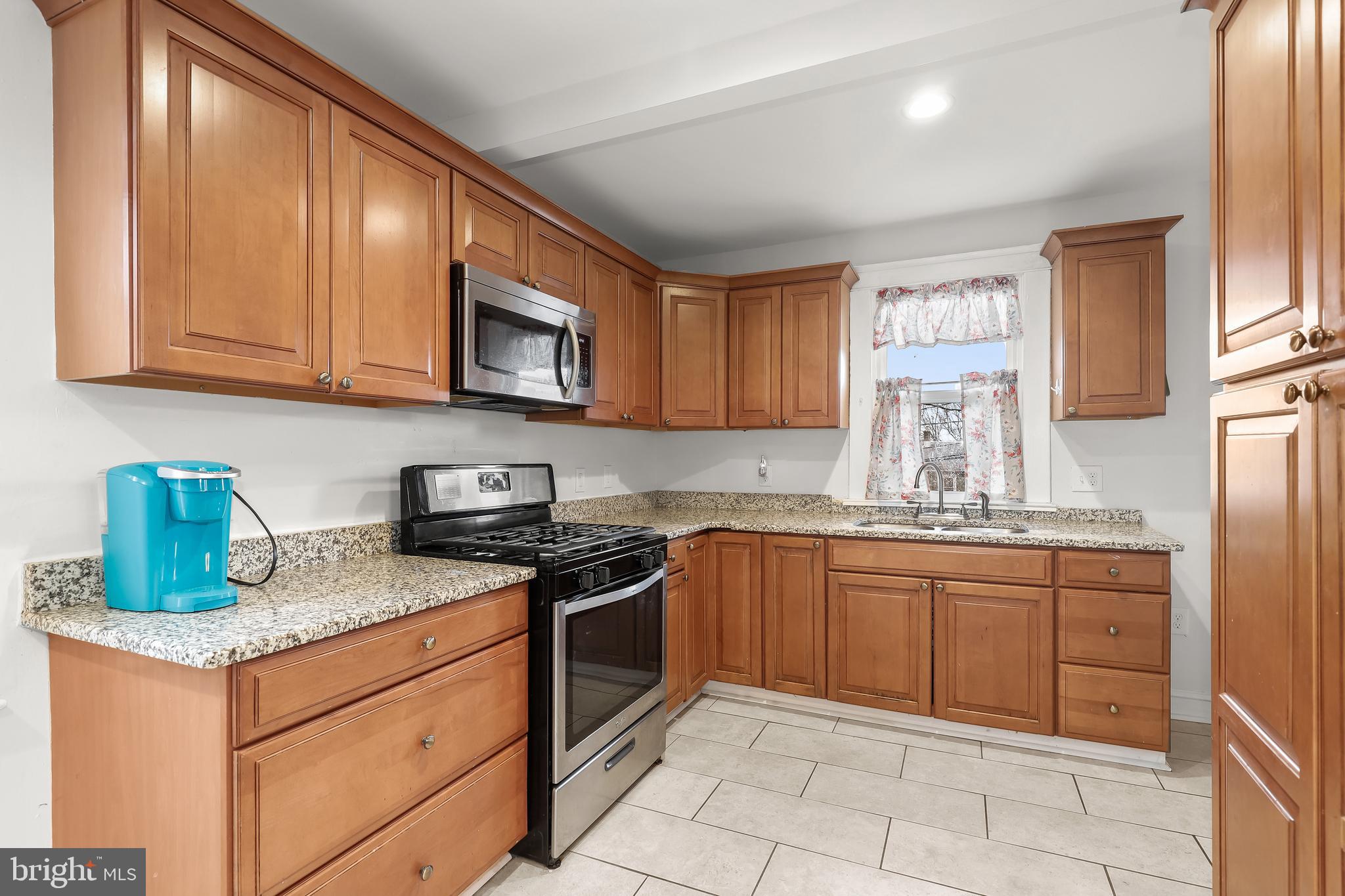 401 Walcott Road Baltimore, MD 21206 - Photo 12 of 38 Kitchen
