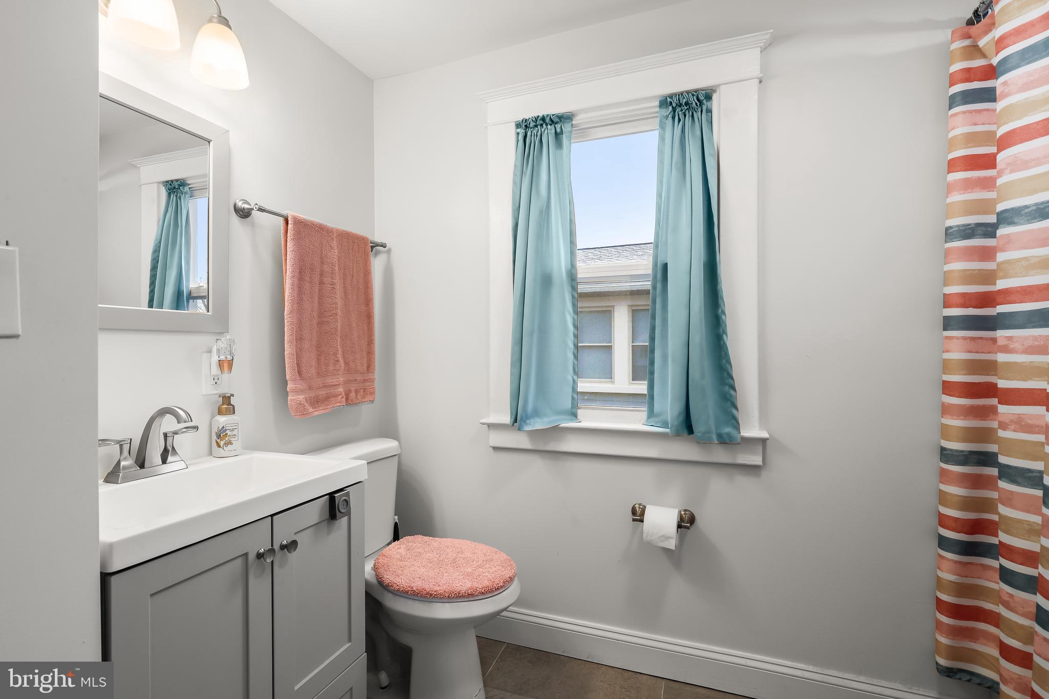 401 Walcott Road Baltimore, MD 21206 - Photo 25 of 38 Full Bathroom