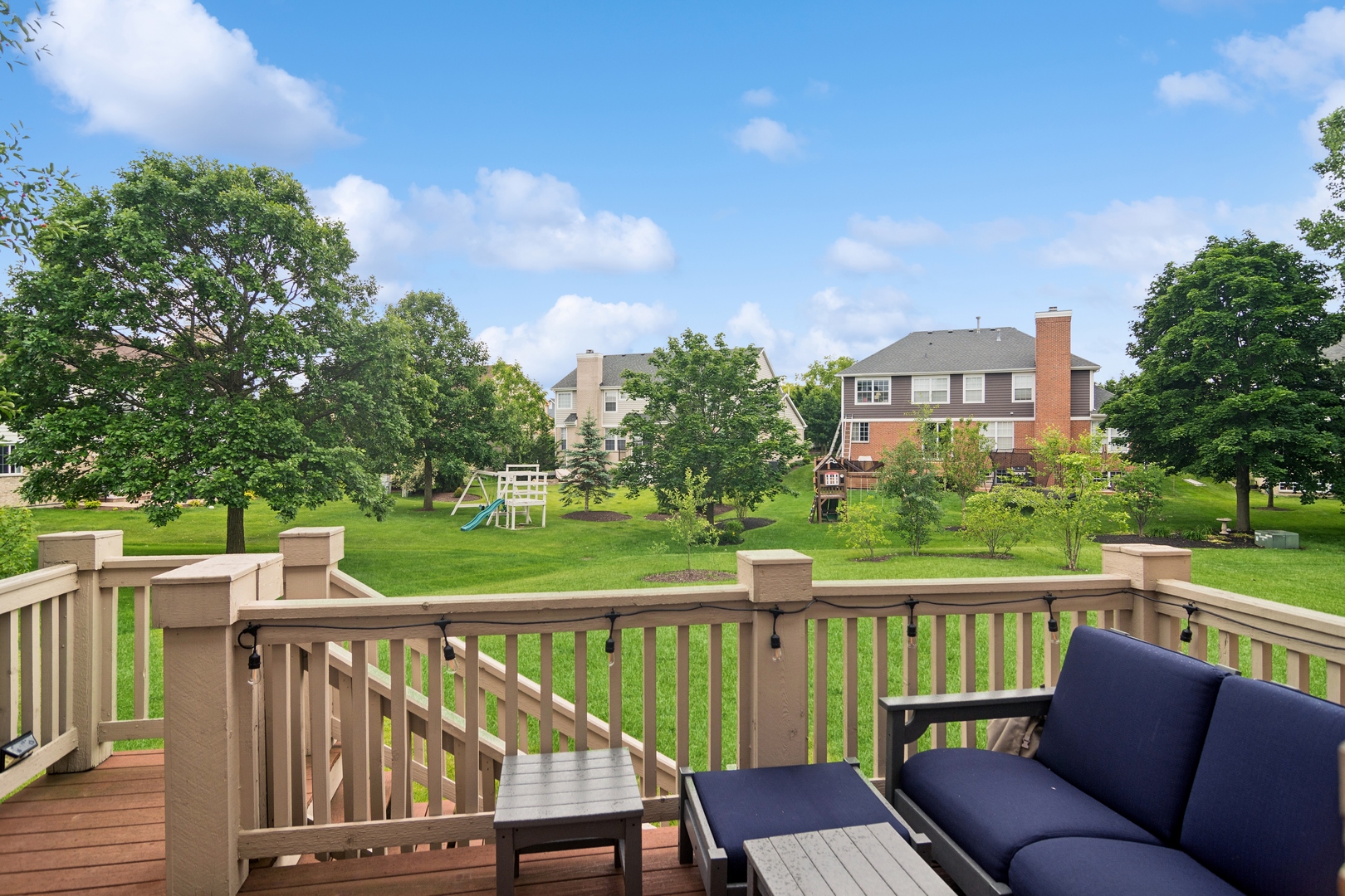 571 Quaker Ridge Court Vernon Hills, IL 60061 - Photo 15 of 17 a view of a two chairs in the deck