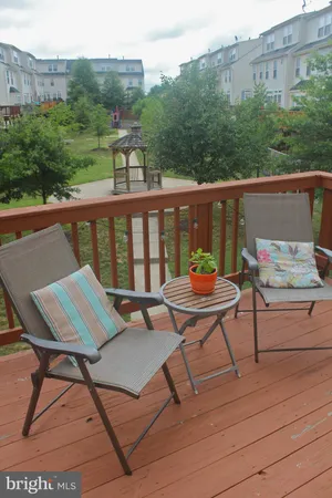 $3,350 | 3577 Ellery Circle, Falls Church, VA 22041