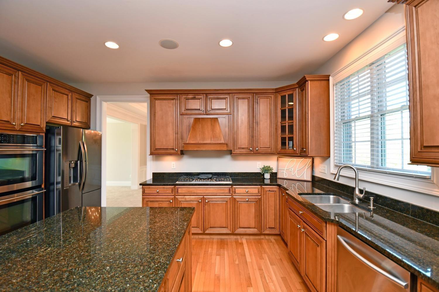 3881 The Ridings Mason, OH 45040 - Photo 11 of 50