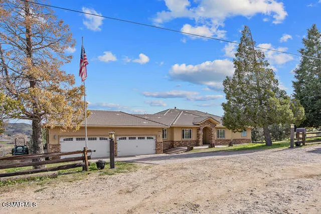 $875,000 | 39860 86th Street West, Leona Valley, CA 93551