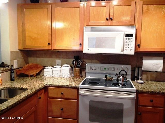 105 Channel Rock Road Beaufort, NC 28516 - Photo 12 of 103 Kitchen