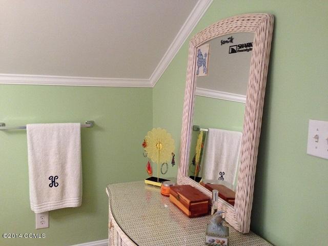 105 Channel Rock Road Beaufort, NC 28516 - Photo 60 of 103 Bath on 2ndfloor