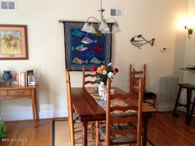105 Channel Rock Road Beaufort, NC 28516 - Photo 9 of 103 Breakfast Area