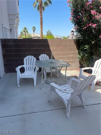 $1,980 | 2760 Stargate Street, Las Vegas, NV 89108