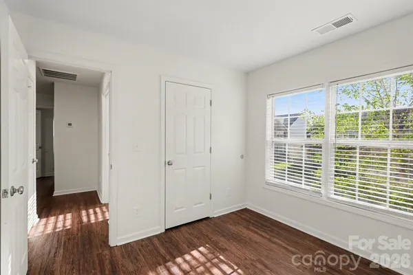 $369,900 | 9823 Jeanette Circle, Charlotte, NC 28213