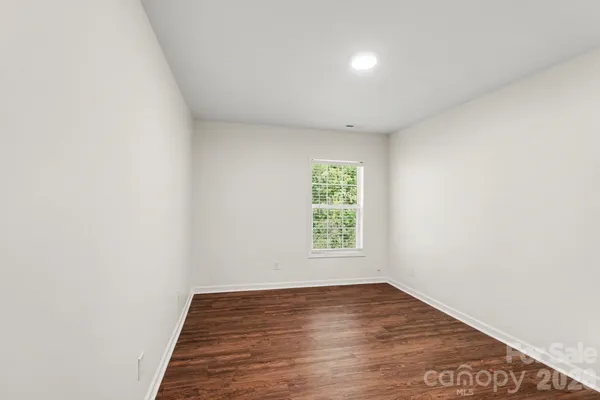$369,900 | 9823 Jeanette Circle, Charlotte, NC 28213