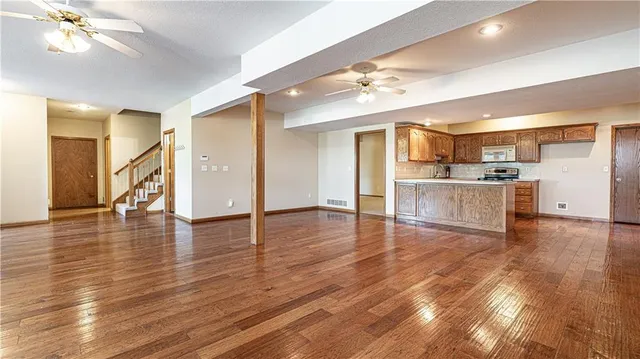 $1,200,000 | 18200 East 191st Street, Pleasant Hill, MO 64080