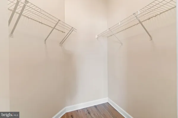 $2,500 | 42496 Mayflower Terrace, Unit 302, Brambleton, VA 20148