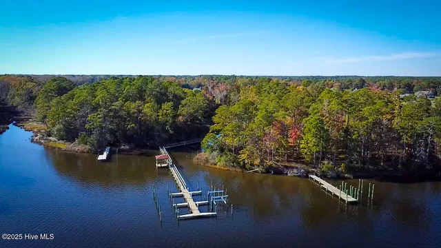 $60,000 | 76 Club House Drive, Arapahoe, NC 28510