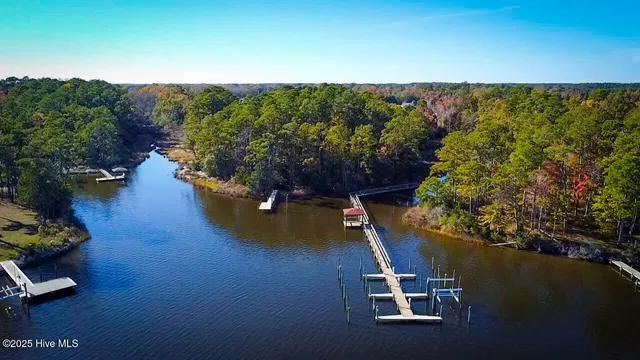 $60,000 | 76 Club House Drive, Arapahoe, NC 28510