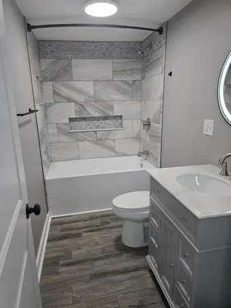 $225,000 | 910 Vine Street, Lansing, MI 48912