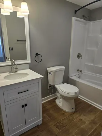 $225,000 | 910 Vine Street, Lansing, MI 48912