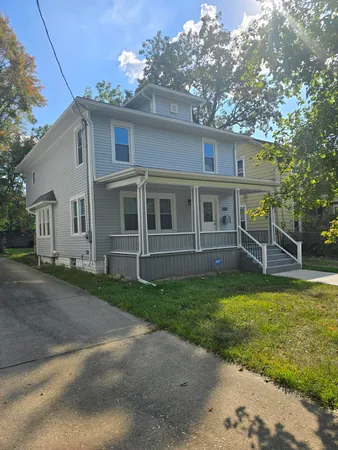 $225,000 | 910 Vine Street, Lansing, MI 48912
