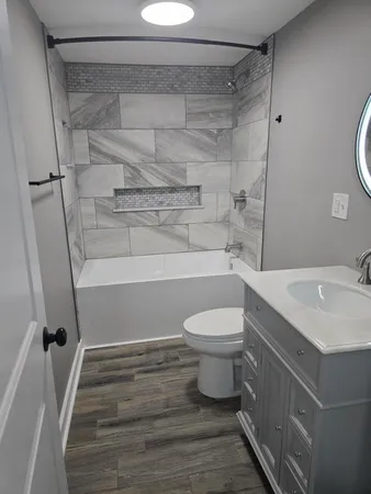 $225,000 | 910 Vine Street, Lansing, MI 48912