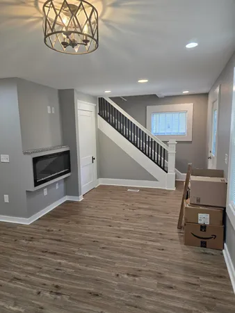 $225,000 | 910 Vine Street, Lansing, MI 48912