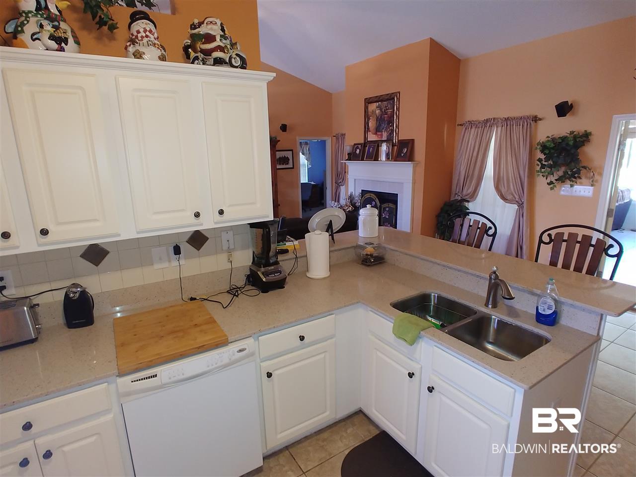 24103 Goldenrod Lane Elberta, AL 36530 - Photo 10 of 31