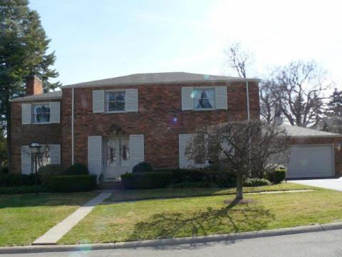 23 Harbor Hill Road Grosse Pointe, MI 48236 - Photo 1 of 11 854156.JPG