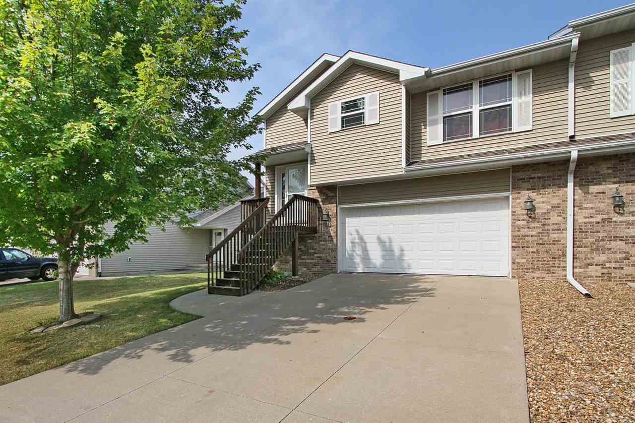275 North Park Ridge Road North Liberty, IA 52317 - Photo 1 of 45 Gallery Image 1