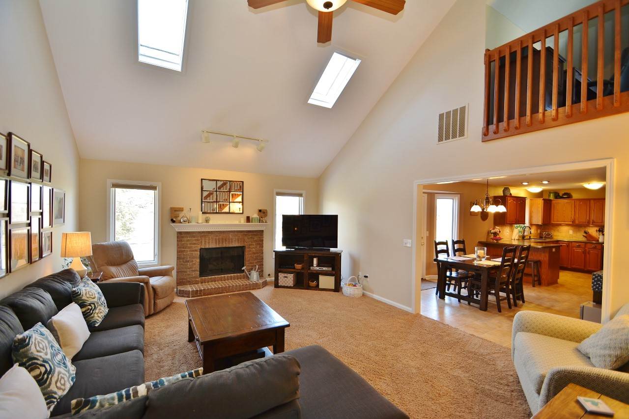10108 White Cedar Road Fort Wayne, IN 46804 - Photo 8 of 31 Gallery Image 8