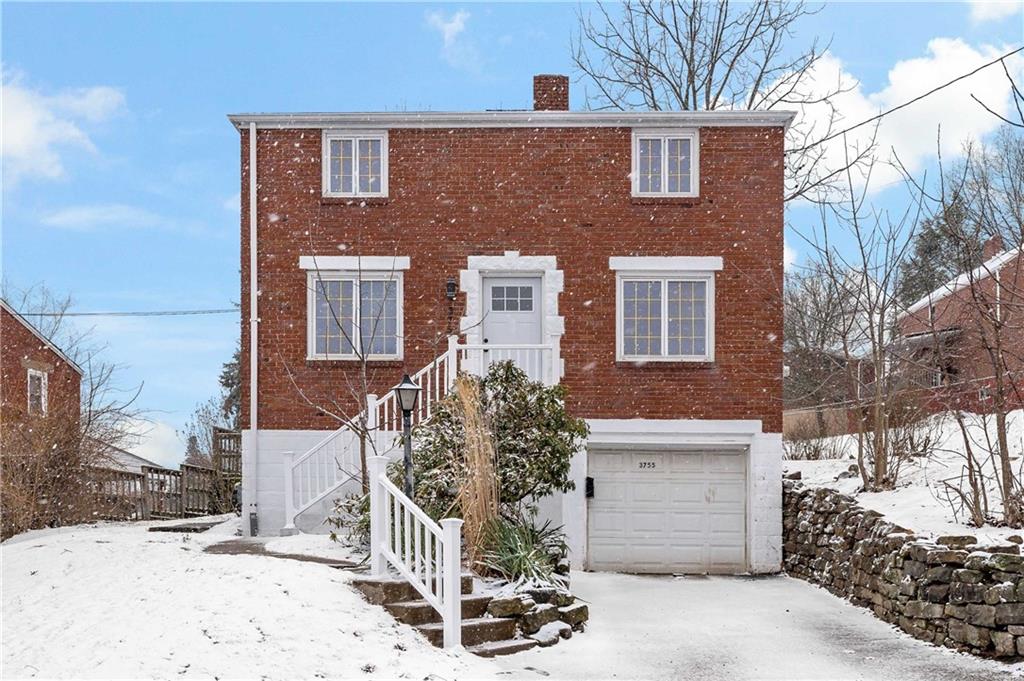 3755 Rural Court East Pittsburgh, PA 15221 - Photo 1 of 30 Gallery Image 1