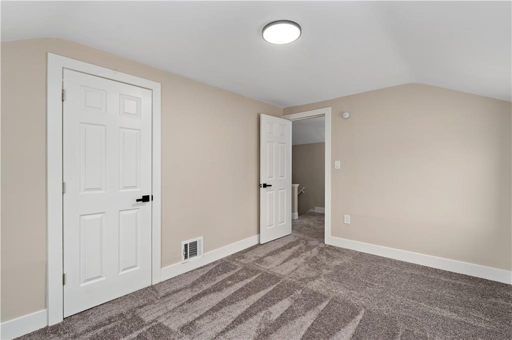 3755 Rural Court East Pittsburgh, PA 15221 - Photo 18 of 30 Gallery Image 18