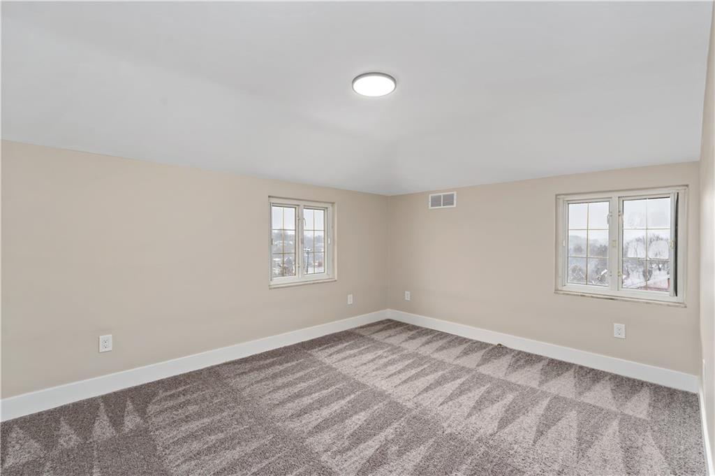 3755 Rural Court East Pittsburgh, PA 15221 - Photo 19 of 30 Gallery Image 19