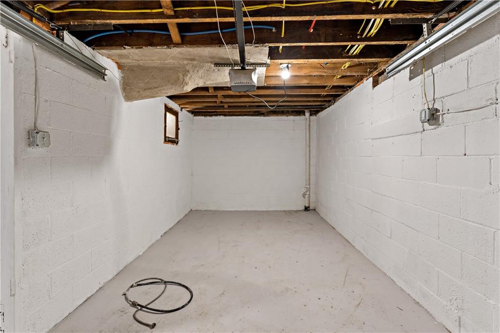 3755 Rural Court East Pittsburgh, PA 15221 - Photo 28 of 30 Gallery Image 28