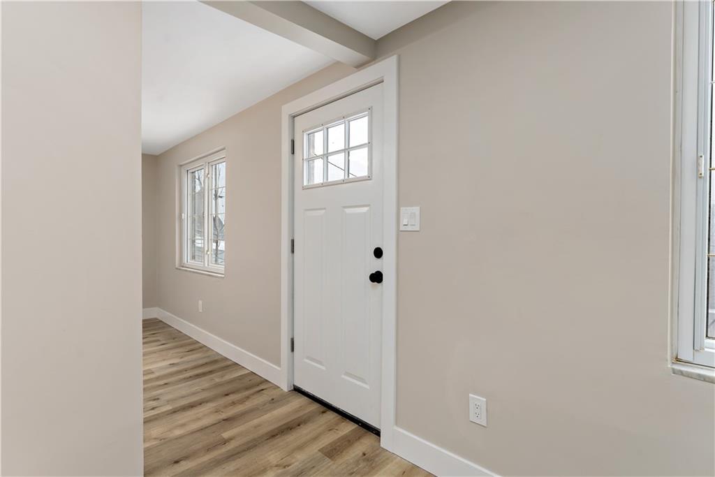 3755 Rural Court East Pittsburgh, PA 15221 - Photo 5 of 30 Gallery Image 5