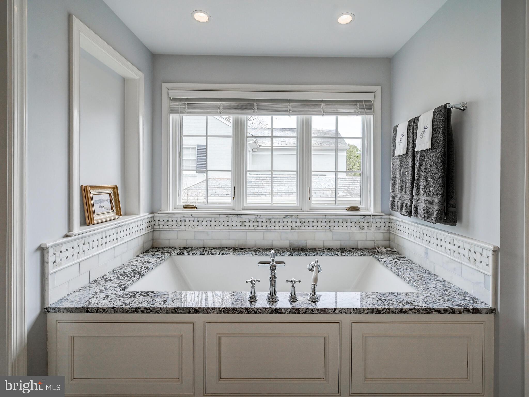 5609 Enderly Road Baltimore, MD 21212 - Photo 36 of 61