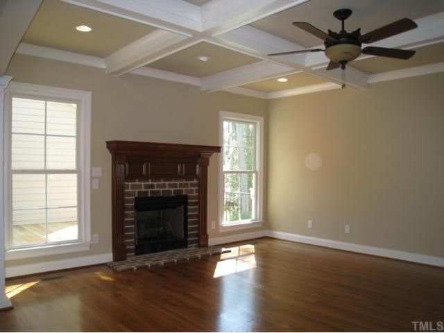 903 Shelley Road Raleigh, NC 27609 - Photo 4 of 12