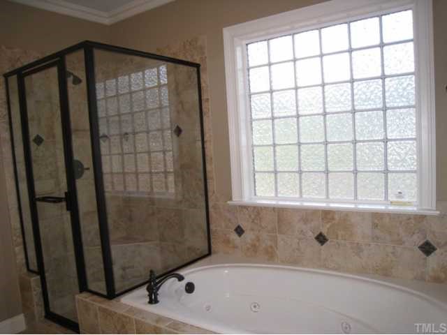 903 Shelley Road Raleigh, NC 27609 - Photo 9 of 12