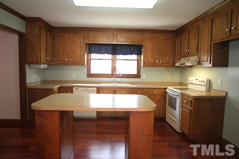 5000 Wildrock Circle Raleigh, NC 27610 - Photo 5 of 14 Gallery Image 5