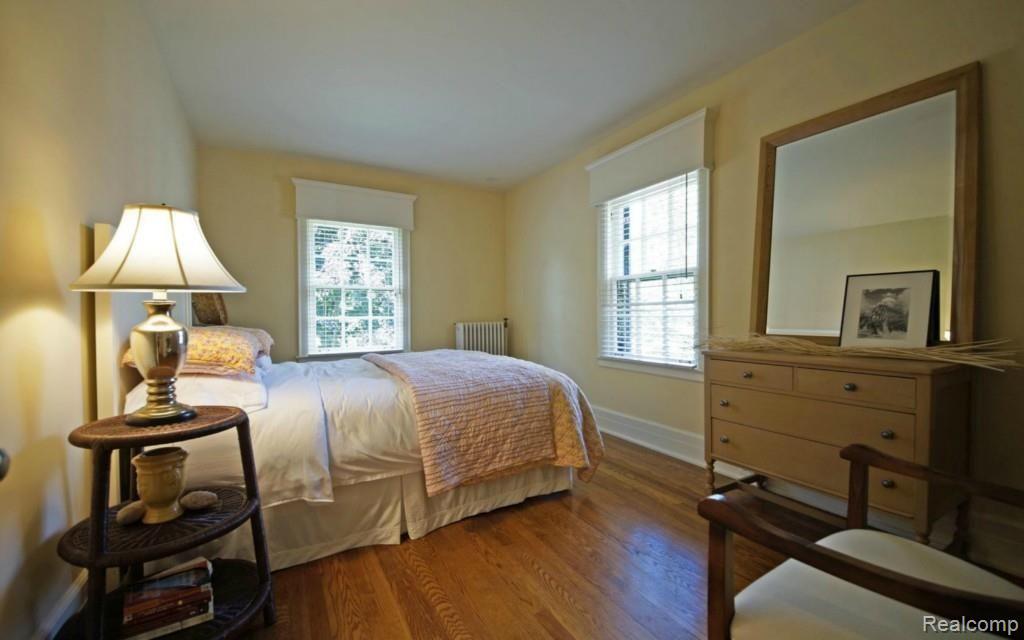 454 Rivard Boulevard Grosse Pointe, MI 48230 - Photo 18 of 23 18-photo-web-1680x1050-159424.jpg