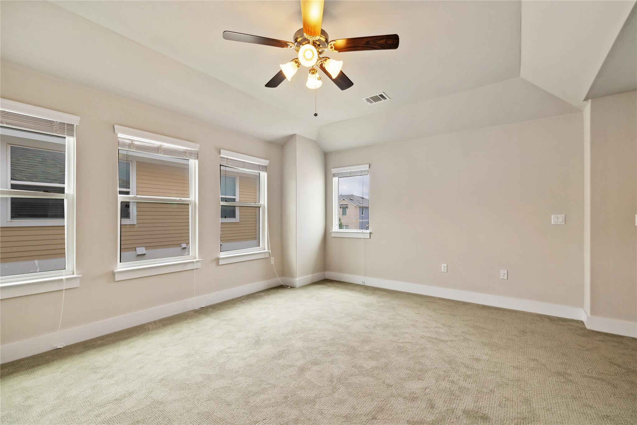 12908 Armaga Springs Road Austin, TX 78727 - Photo 23 of 37