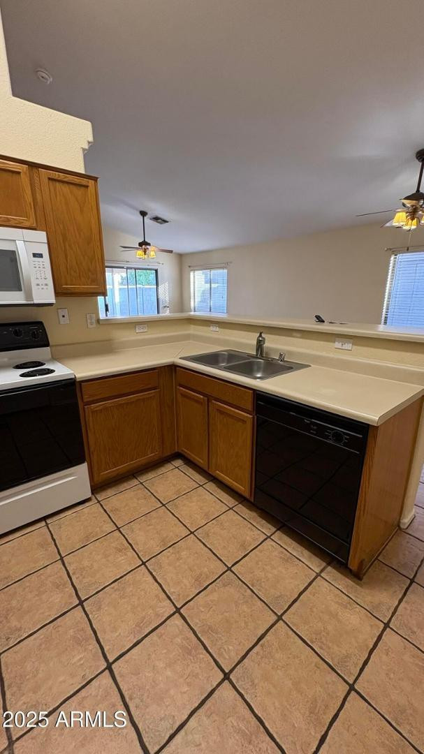 13002 West Hearn Road El Mirage, AZ 85335 - Photo 11 of 30