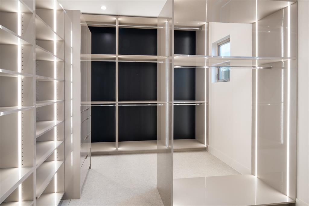 3262 St Croix Drive Dallas, TX 75229 - Photo 12 of 19