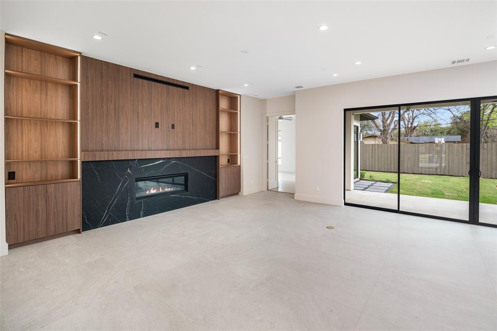 3262 St Croix Drive Dallas, TX 75229 - Photo 4 of 19