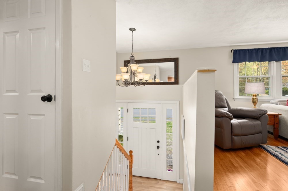 26 Hillview Road North Reading, MA 01864 - Photo 3 of 39 Gallery Image 3