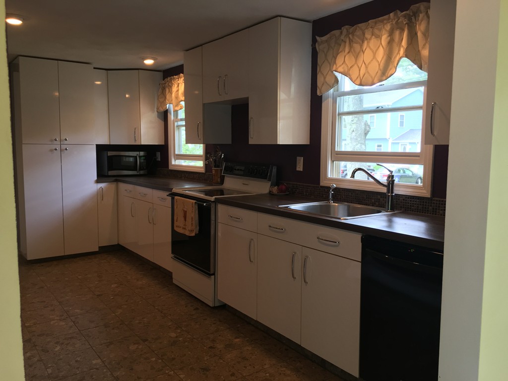 25 Marjorie Road Wilmington, MA 01887 - Photo 7 of 22 Gallery Image 7