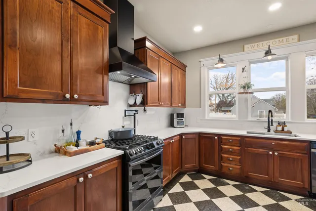 $617,500 | 302 4th Avenue, Lewiston, ID 83501