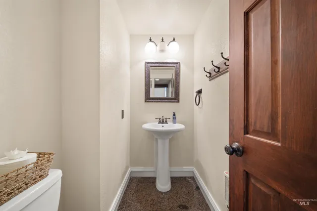 $617,500 | 302 4th Avenue, Lewiston, ID 83501