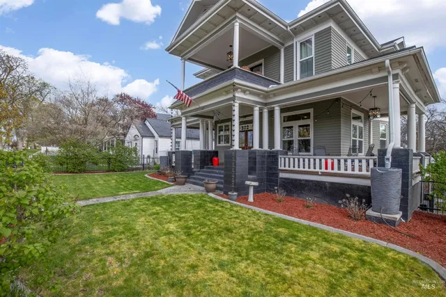 $617,500 | 302 4th Avenue, Lewiston, ID 83501
