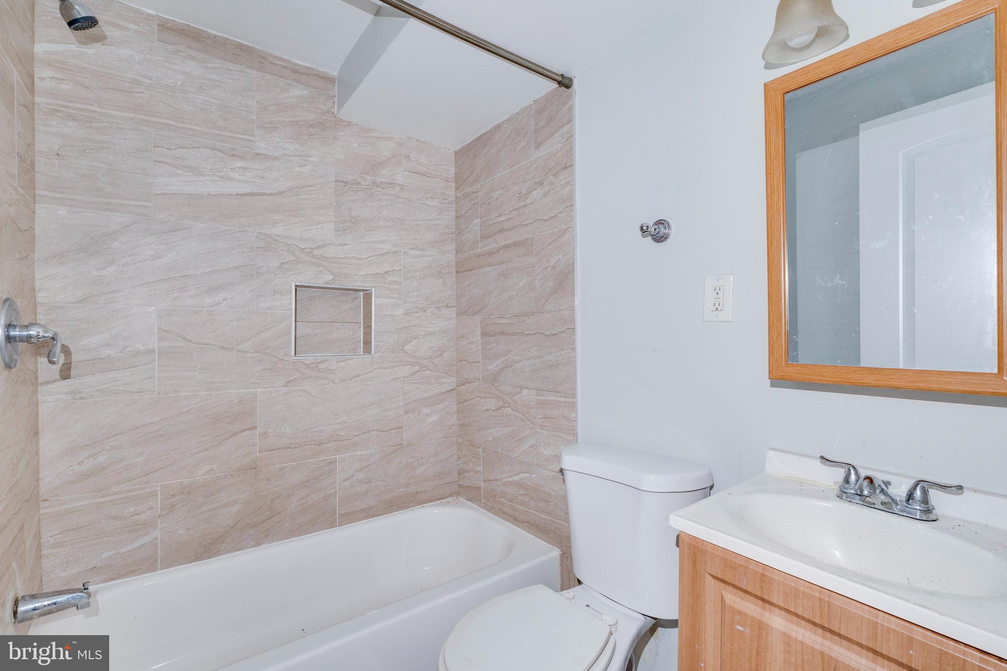 4602 Hillside Road Southeast Washington, DC 20019 - Photo 13 of 21