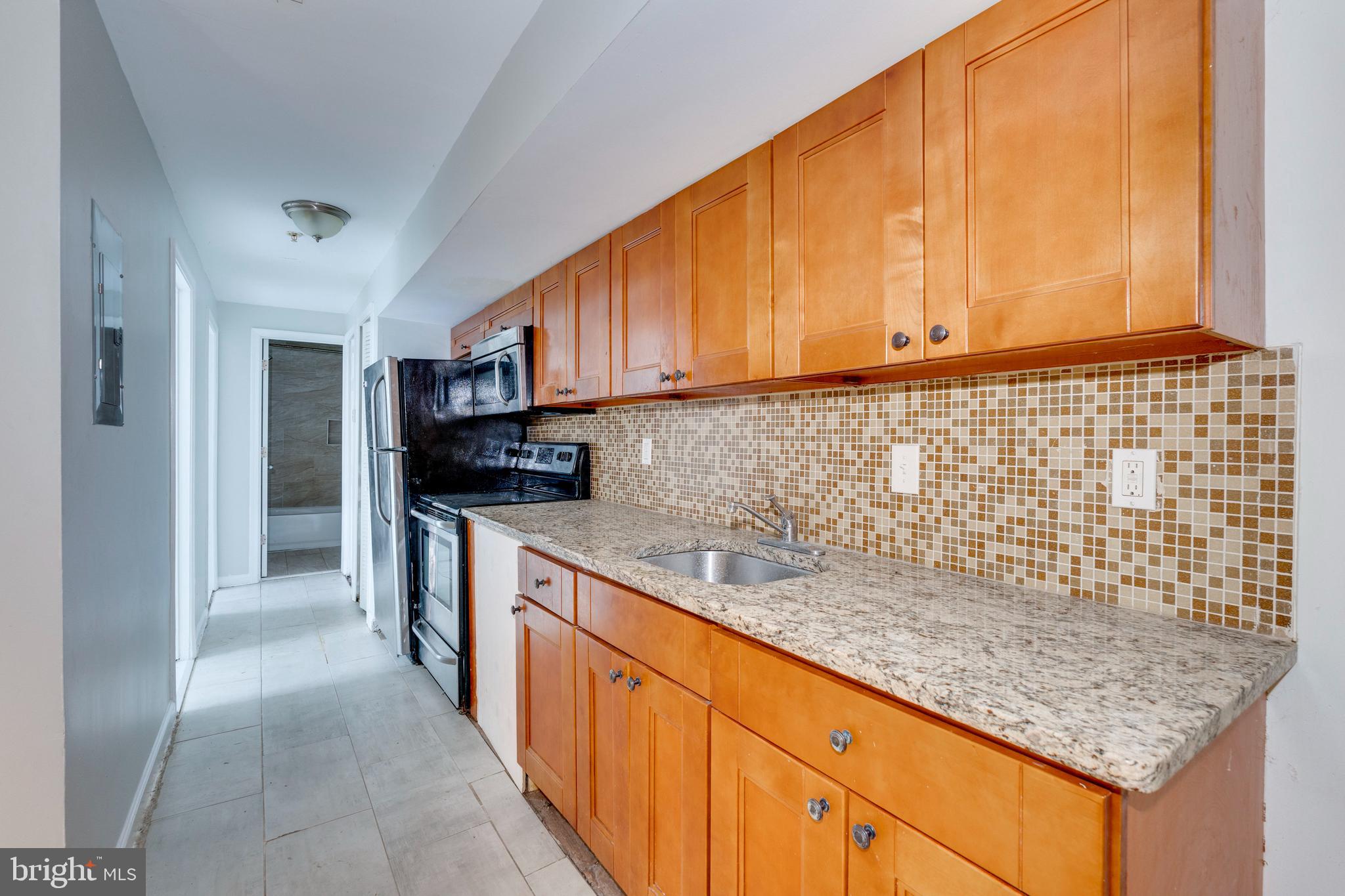 4602 Hillside Road Southeast Washington, DC 20019 - Photo 4 of 21