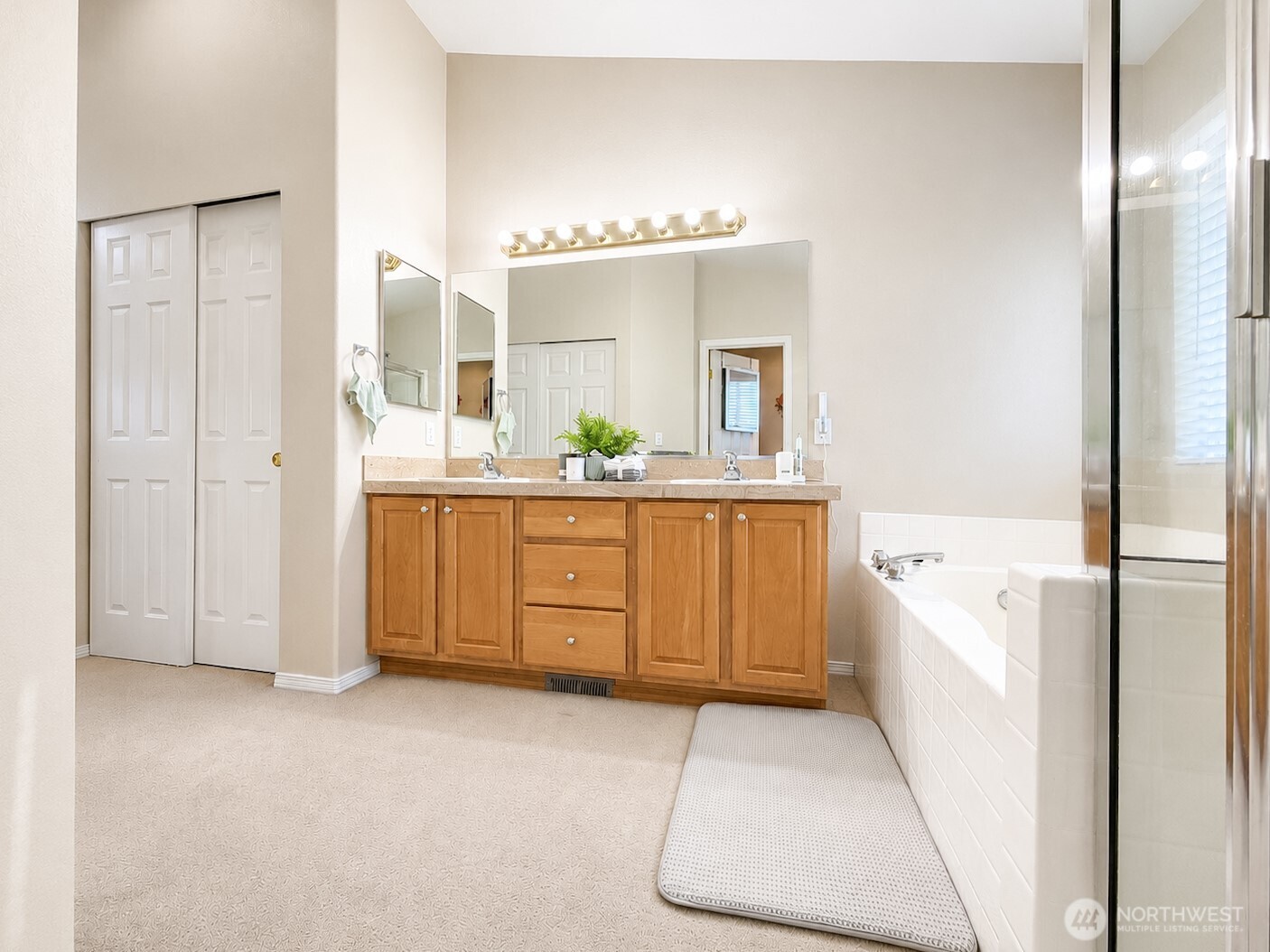 17749 110th Place Southeast Renton, WA 98055 - Photo 19 of 29