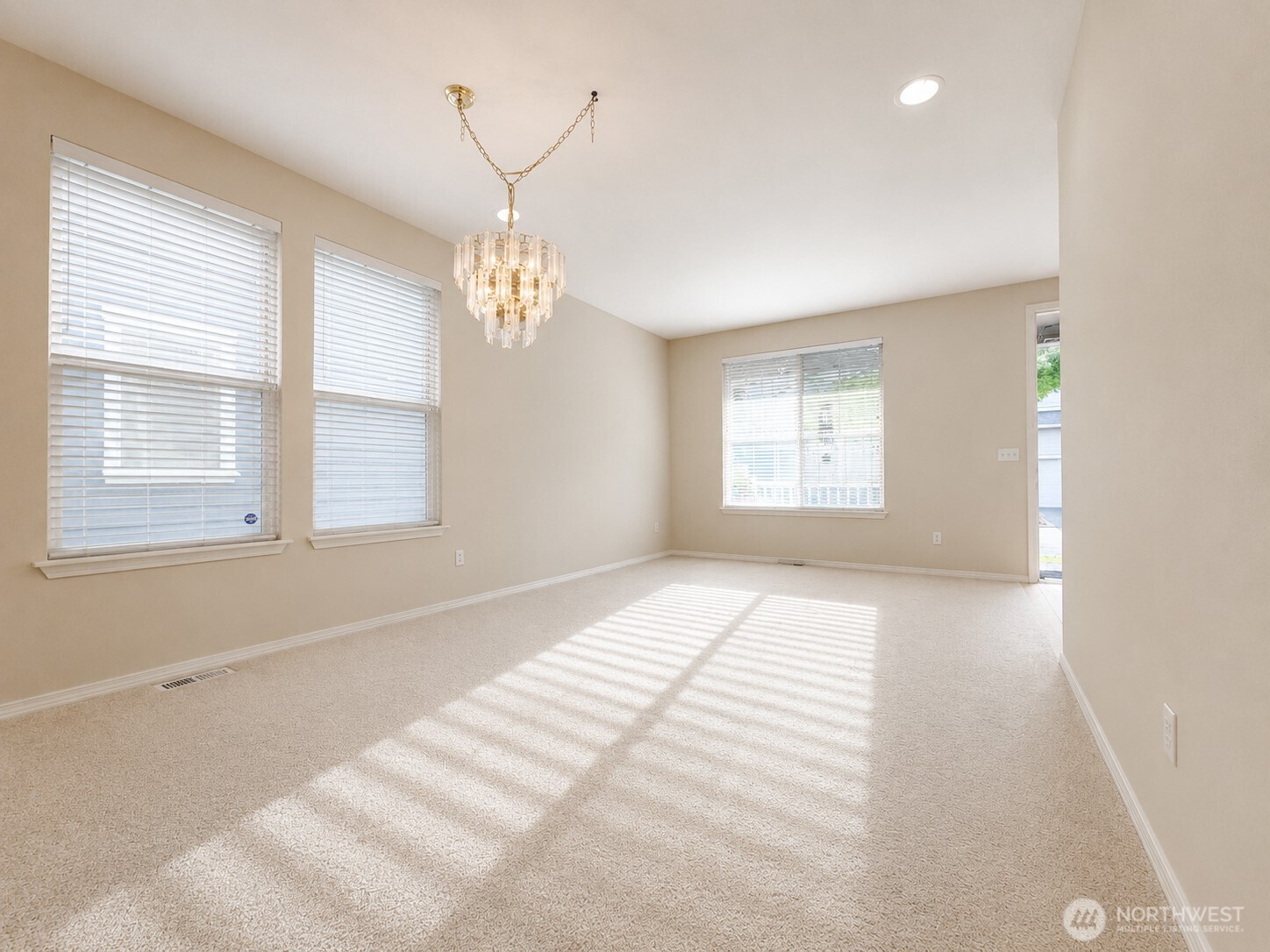 17749 110th Place Southeast Renton, WA 98055 - Photo 5 of 29